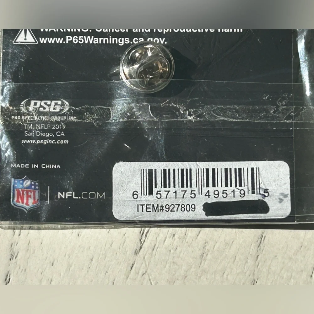NFL Salute to Service Soldier‎ Field Pin - Blue and Orange